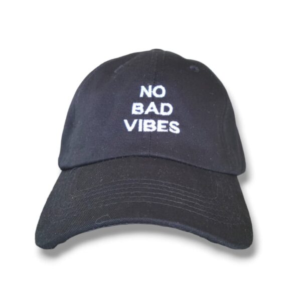 Gorra No bad vibes negra